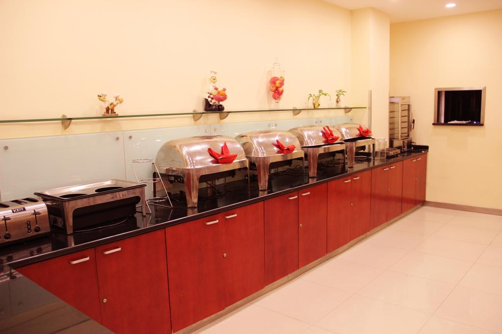 Hanting Express Qingdao Chengyang District Government Экстерьер фото